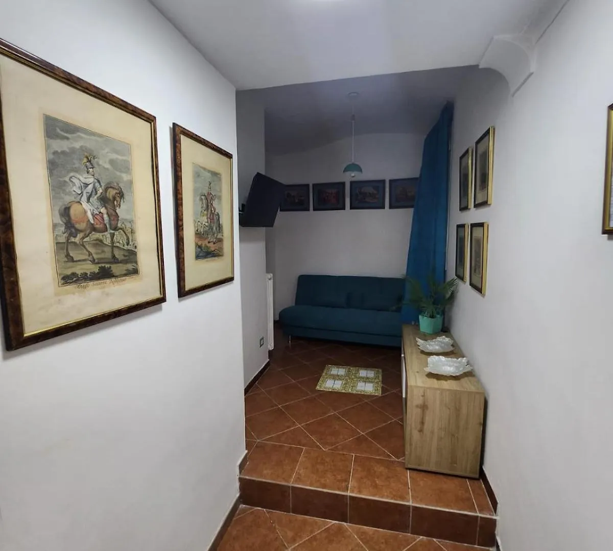 La Nobildonna Locazione Breve Διαμέρισμα Νάπολη Δωμάτια σε οικογενειακή κατοικία