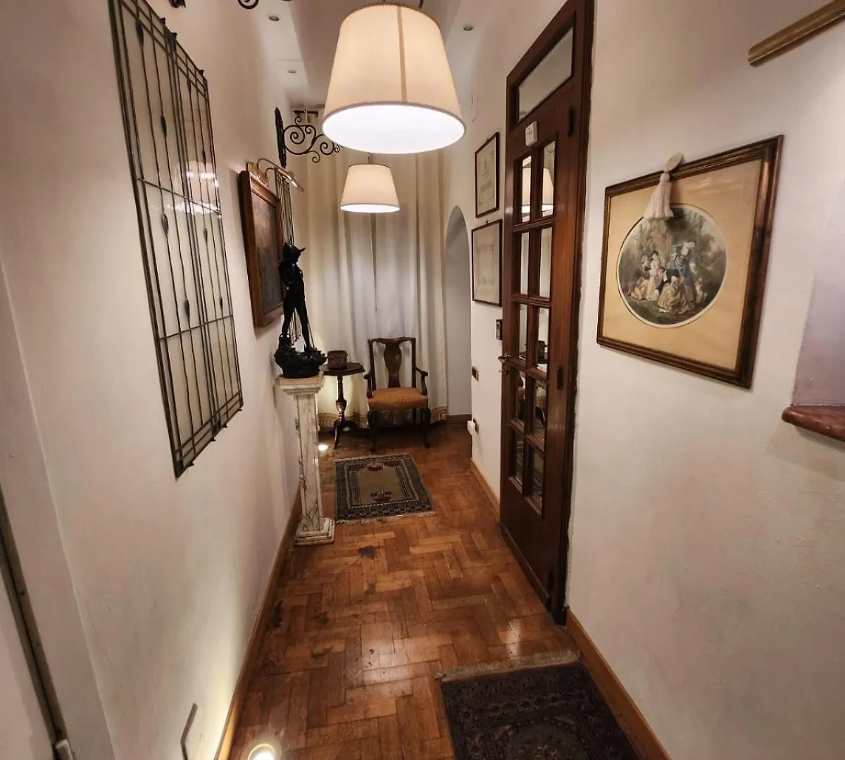 La Nobildonna Locazione Breve Apartment Naples Italy
